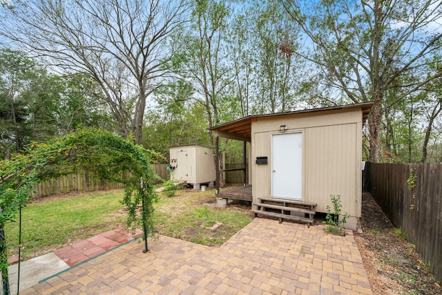 5907 Wedgefield St, Houston, TX 77028 - view of shed featuring a fenced backyard