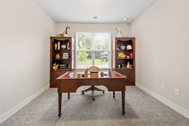 office with light colored carpet