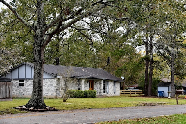 view of front of home with a front yard