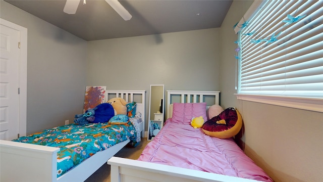 bedroom featuring a ceiling fan