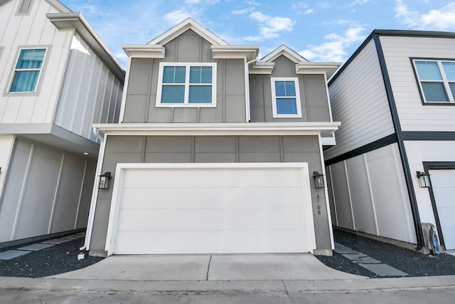 view of front facade with a garage