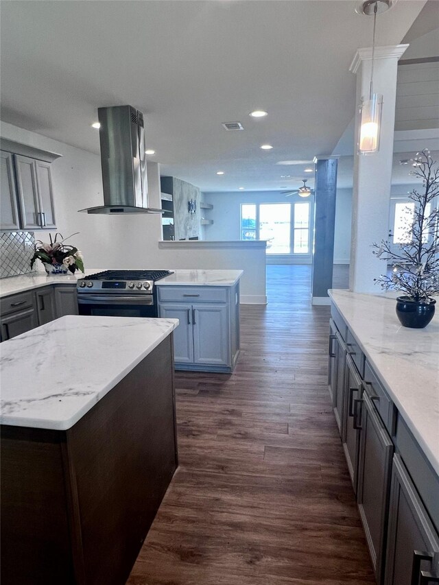 1809 E Bayshore Dr, Palacios, TX 77465 - photo 19