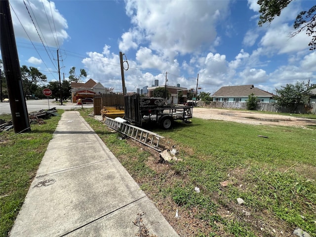 Listing photo 2 for 0 Everett St, Houston TX 77009