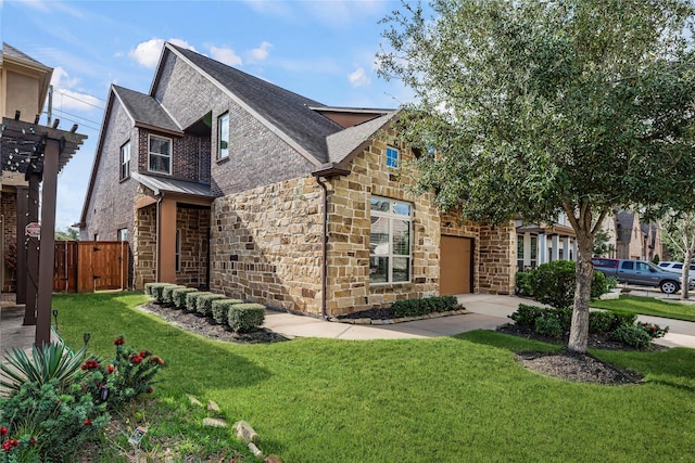 view of front of home with a front yard