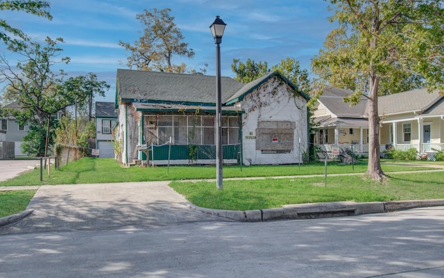 view of building exterior