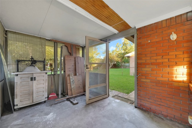 view of unfurnished sunroom