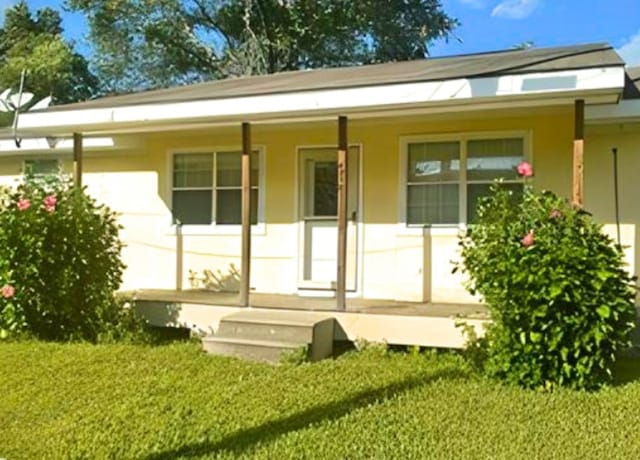 view of back of property