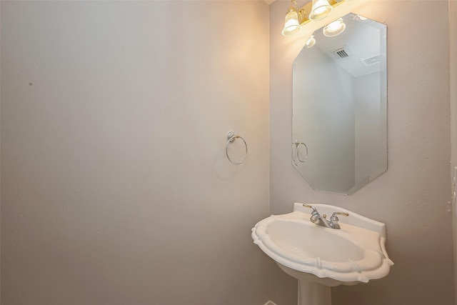 2519 Meadow Tree Ln, Spring, TX 77388 - bathroom with a sink