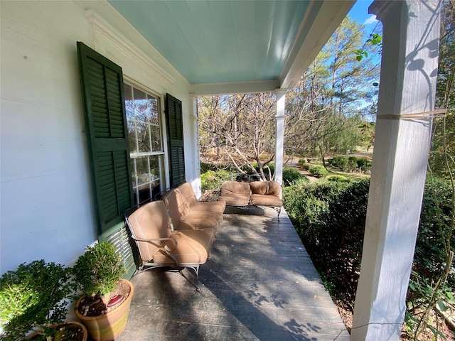 view of patio / terrace featuring covered porch