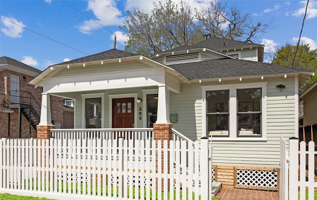 view of front of house with covered porch