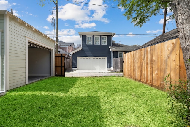 view of yard featuring a garage