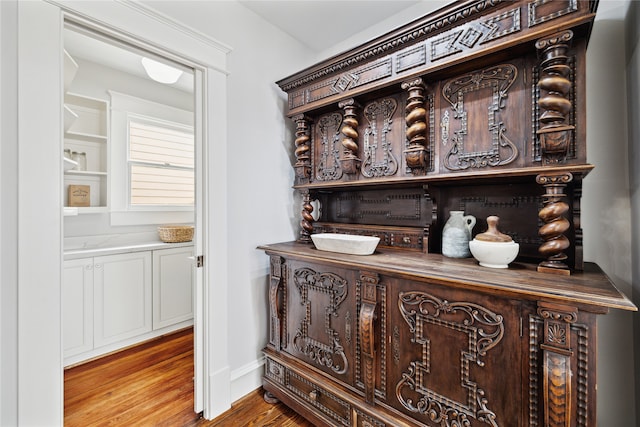 details with hardwood / wood-style floors