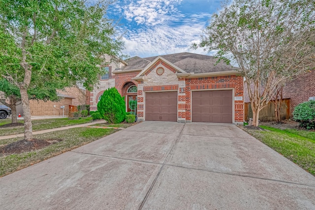 view of front of house featuring a garage