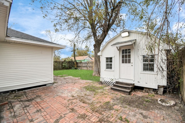 exterior space featuring a yard