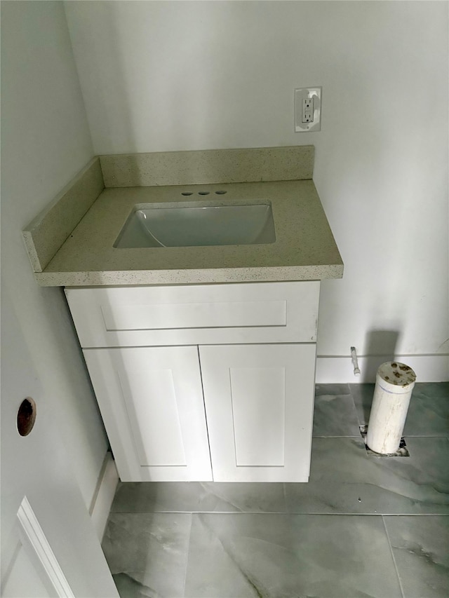 bathroom with sink