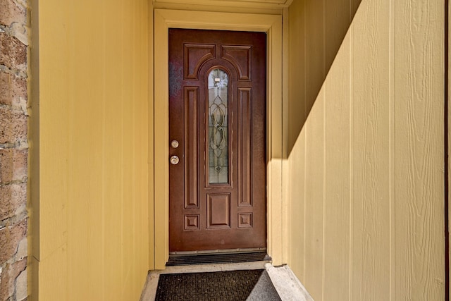 view of property entrance