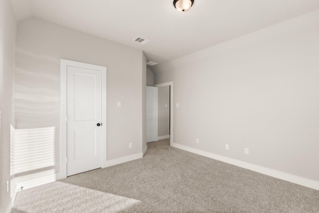 unfurnished bedroom featuring carpet floors