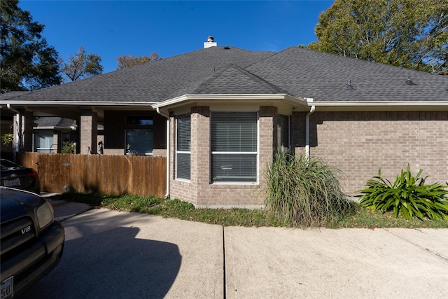 view of front of property