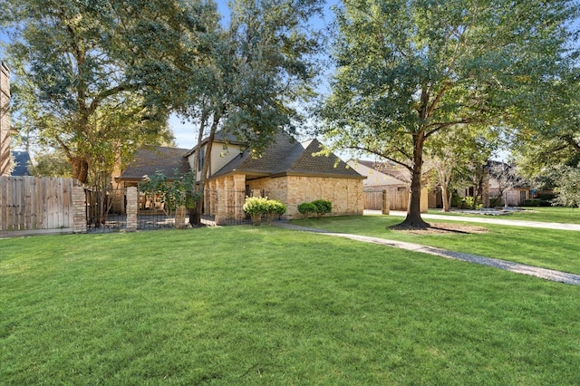 view of front of house with a front yard