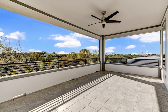 balcony with ceiling fan