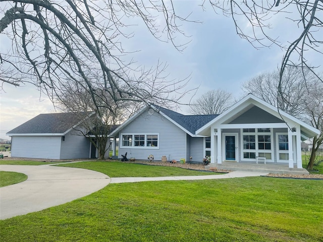 3110 Jack Beaver Rd, Santa Fe, TX 77517 - single story home with a front lawn