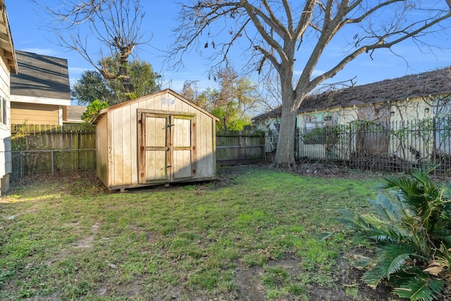 view of outdoor structure with a yard