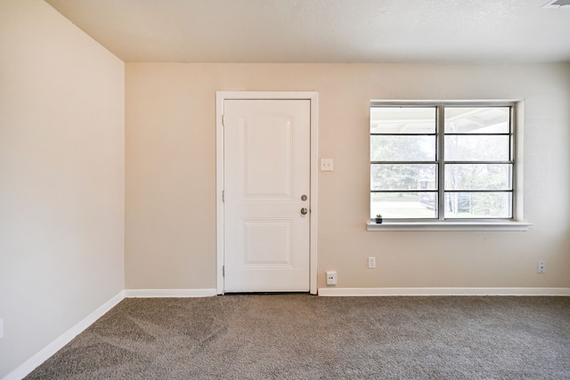 empty room with carpet