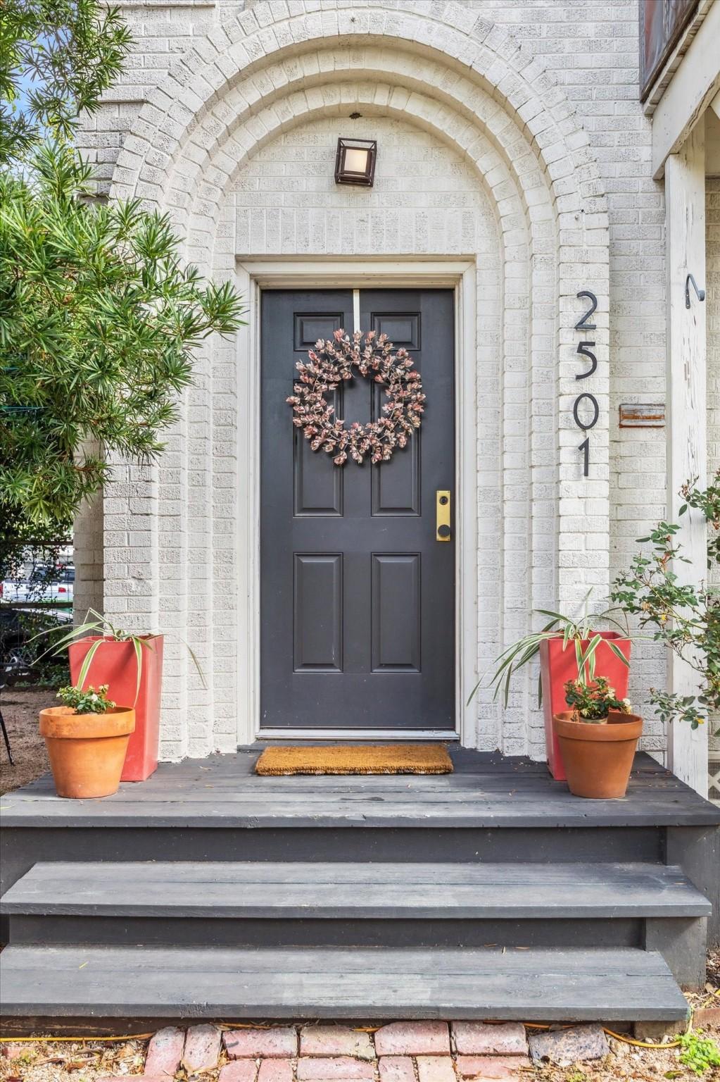 2503 Woodhead St, Houston, TX 77019 - view of entrance to property