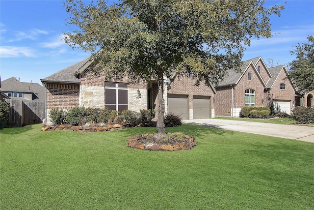 view of front facade with a front lawn