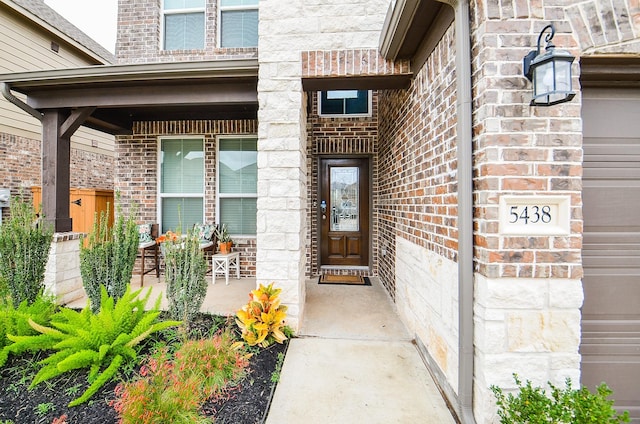 property entrance with a porch