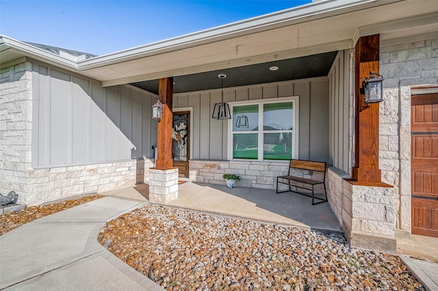 entrance to property with a porch