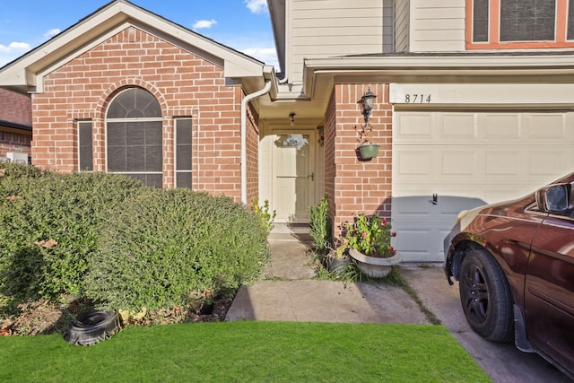 property entrance featuring a garage