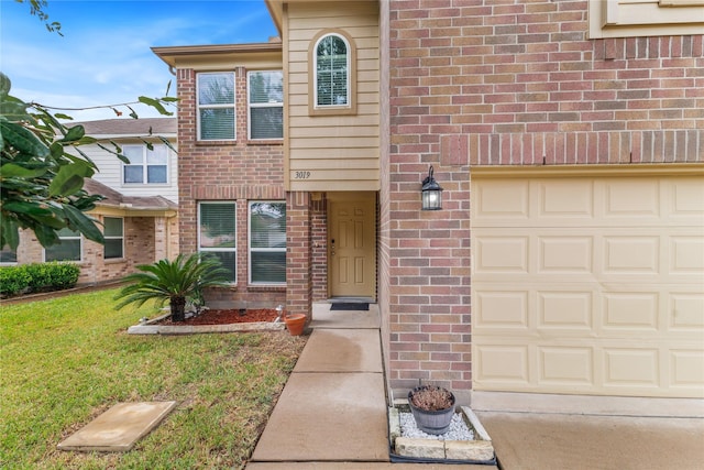 view of front of home with a front yard