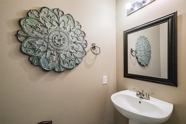 bathroom with sink