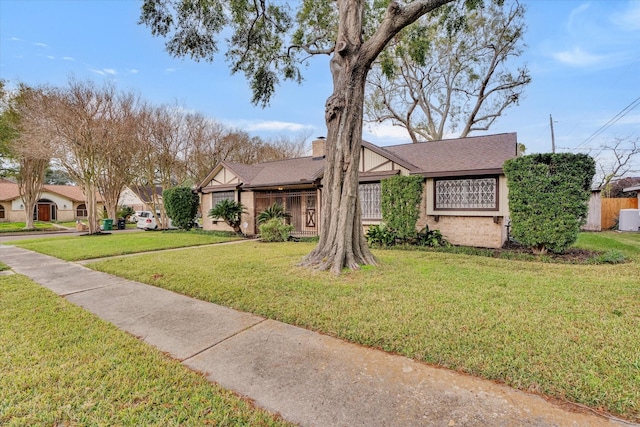 view of front of home with a front yard