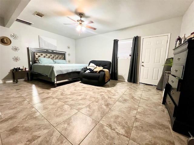 bedroom with ceiling fan