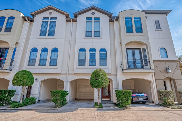 3125 Fairdale Oaks E, Houston, TX 77057 - photo 1