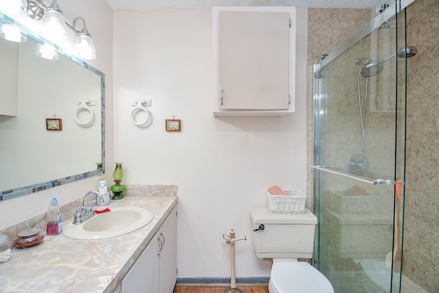 1495 W Bayshore Dr, Palacios, TX 77465 - full bath featuring a stall shower, toilet, and vanity