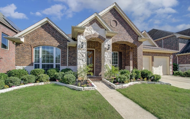 view of front of house with a front yard