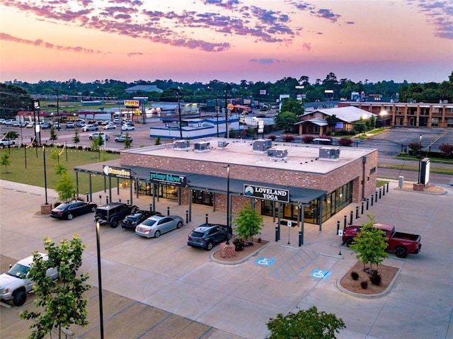 view of aerial view at dusk