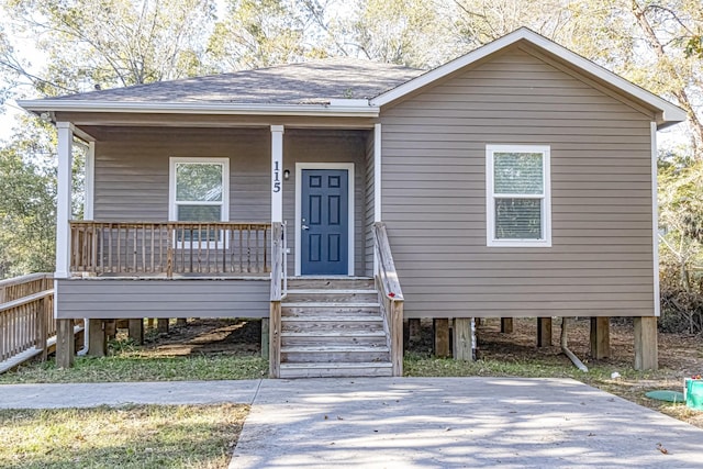 view of front of home featuring covered porch