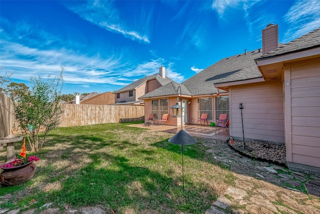 view of yard with a patio