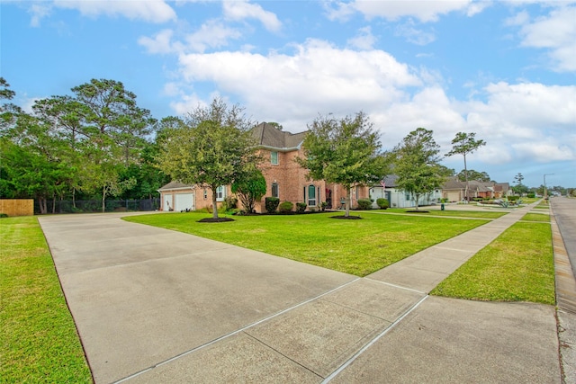 view of front facade featuring a front yard