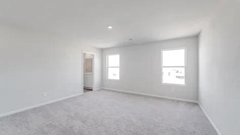 spare room with carpet