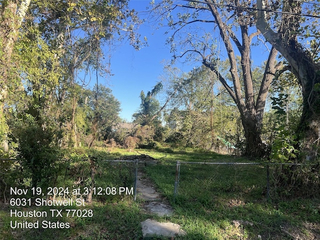 6102 Shotwell St, Houston, TX 77028 - photo 3