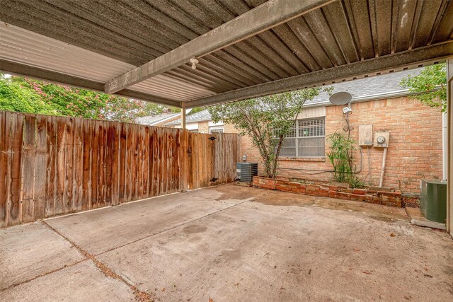 10913 Bexley Dr, Houston, TX 77099 - photo 37