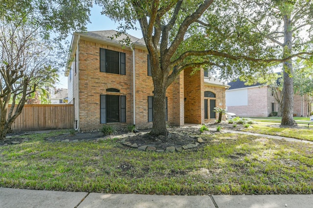 view of front of house with a front yard