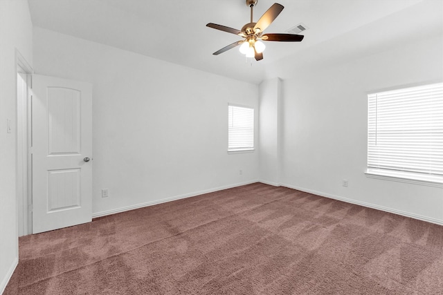 unfurnished room featuring carpet floors and ceiling fan