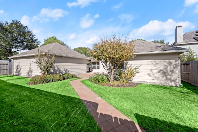 view of front of house with a front yard