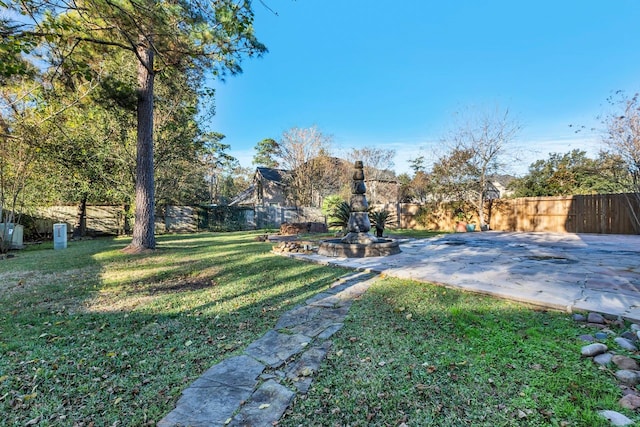 view of yard with a patio area